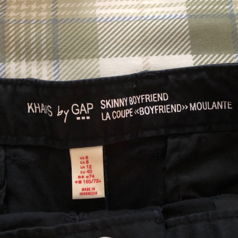 Misses Gap Factory brand shorts, size 8 - Picture 3 of 4